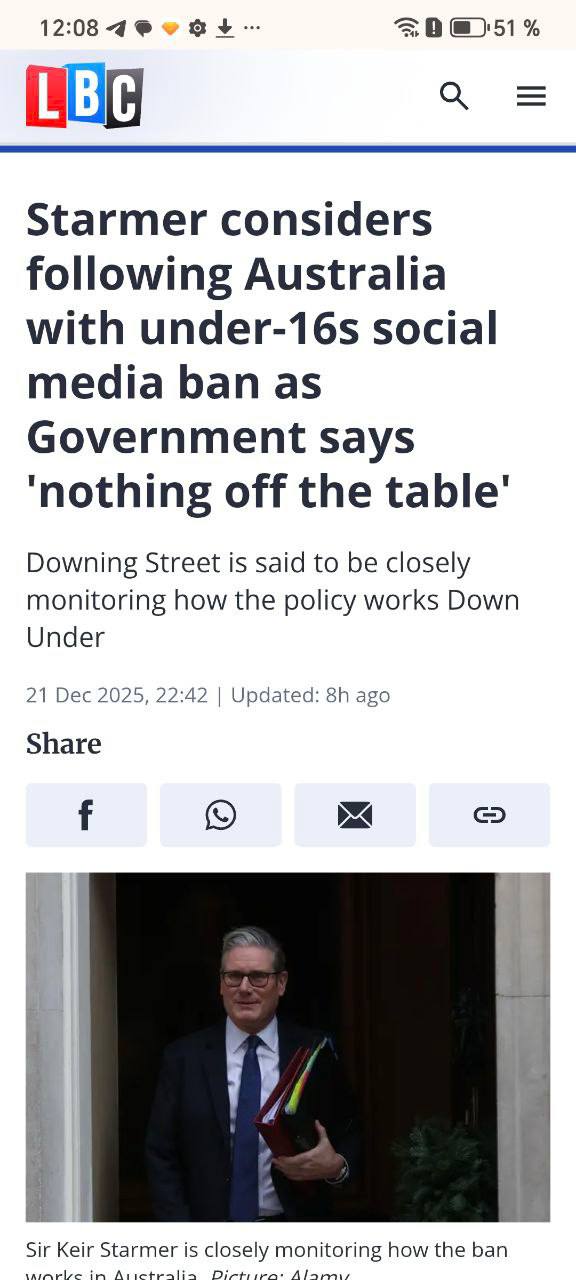 Премьер министр Великобритании Кир Стармер рассматривает возможность запрета социальных сетей для детей младше 16 лет Как отмечает LBC при этом британское правительство внимательно следит за новыми общенациональными ограничениями в Австралии О том же самом говорят и у нас в России   anna kpo ЧАТ БОТ САЙТ ВК Бастион