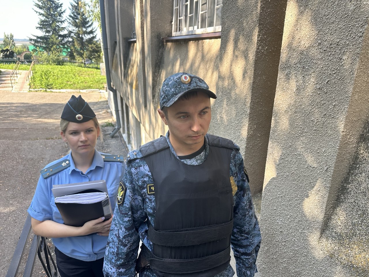 Взыскание долга в 207 тысяч рублей предотвратило срыв отпуска жителя Новошешминского района Отделение судебных приставов по Новошешминскому и Черемшанскому районам ГУФССП России по Республике Татарстан обеспечило полное погашение значительной задолженности гражданином, планировавшим выезд за пределы Российской Федерации. Подробнее читайте здесь.