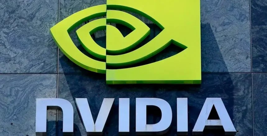 #NVDA, мнение об отчете. Достигли цели на 1 кв. 25 года. Выручка +69% г/г, доходы ЦОД +73% г\г, прибыль +26% По результату ограничений поставок продукта Н20 в Китай, компания понесла расход в 4,5 млрд. дол. в результате чего прибыль выросла не столь существенно, до 26% и квартал к кварталу сократилась на 15% Ожидают высоких результатов от продукта "суперкомпьютер Blackwell NVL72 AI", уже в производстве. По итогу отчет в норме, компания смогла перекрыть ростом потери от ограничений со стороны правительства США на поставки в Китай. На 2 кв. с учетом выбывших доходов ожидается рост к 1 кв., маржа стабильна. Вероятно перекроют провал в продажах в Китай, ростом продаж Саудитам и выходом новых продуктов. Без оценки, ввиду существенной политической составляющей, вне её, недооценка порядка 30%