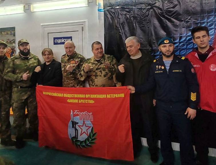 Более 350 спортсменов приняли участие в турнире ММА в Лескенском районе В Лескенском районе состоялся республиканский турнир по смешанным боевым единоборствам ММА посвященный памяти погибших при исполнении служебного долга в ходе СВО сообщает корреспондент РИА Кабардино Балкария Более 350 спортсменов в возрасте от 13 до 20 лет представляющих различные районы республики и отличающиеся уровнем подготовки собрались в новом спортивном комплексе в Анзорее чтобы побороться за победу в нескольких весовых категориях Подробнее здесь