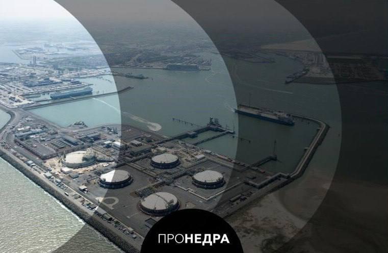 Первая партия СПГ отправлена с терминала LNG Canada в Азию Первая партия сжиженного природного газа покинула терминал LNG Canada в Китимате Британская Колумбия , сообщил оператор проекта Shell. Основным направлением экспорта станет Азия. Проект реализуется при участии Shell, Petronas, PetroChina, Mitsubishi и Kogas. Первая очередь LNG Canada рассчитана на 5,6 млн тонн СПГ в год, в будущем мощность увеличат до 14 млн тонн. LNG Canada станет альтернативой для экспорта канадского газа, который ранее почти полностью шел в США. Пронедра/Подписывайся