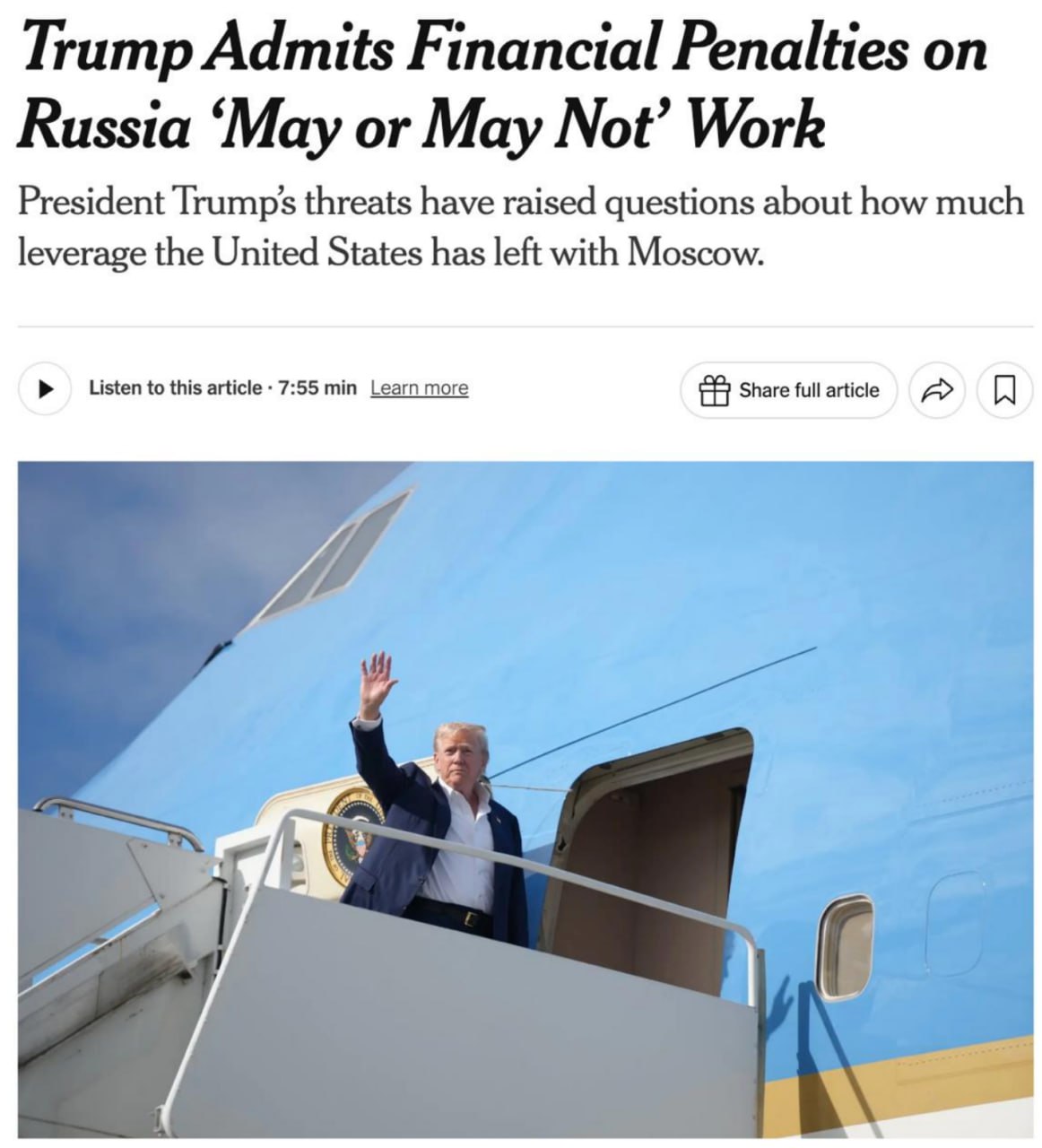Эксперты, опрошенные The New York Times, считают, что угрозы Трампа ввести вторичные пошлины для покупателей российской нефти вряд ли смогут повлиять на ход войны. Сам Трамп накануне признал, что эта мера может не дать ожидаемого результата.