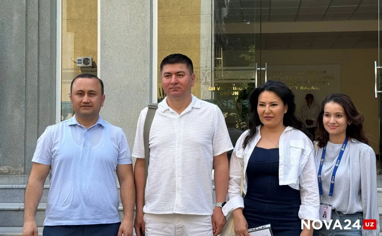Суд закрыл дело против экономиста и блогера Отабека Бакирова по истечению срока давности правонарушения сообщает корреспондент NOVA24 ранее министр энергетики Журабек Мирзамахмудов написал заявления на Отабека Бакирова из за критики и жалоб на работу министерства правоохранители не открывали дела однако одно из заявлений в итоге вынесла прокуратура спустя почти 2 года срок давности по административным делам составляет год