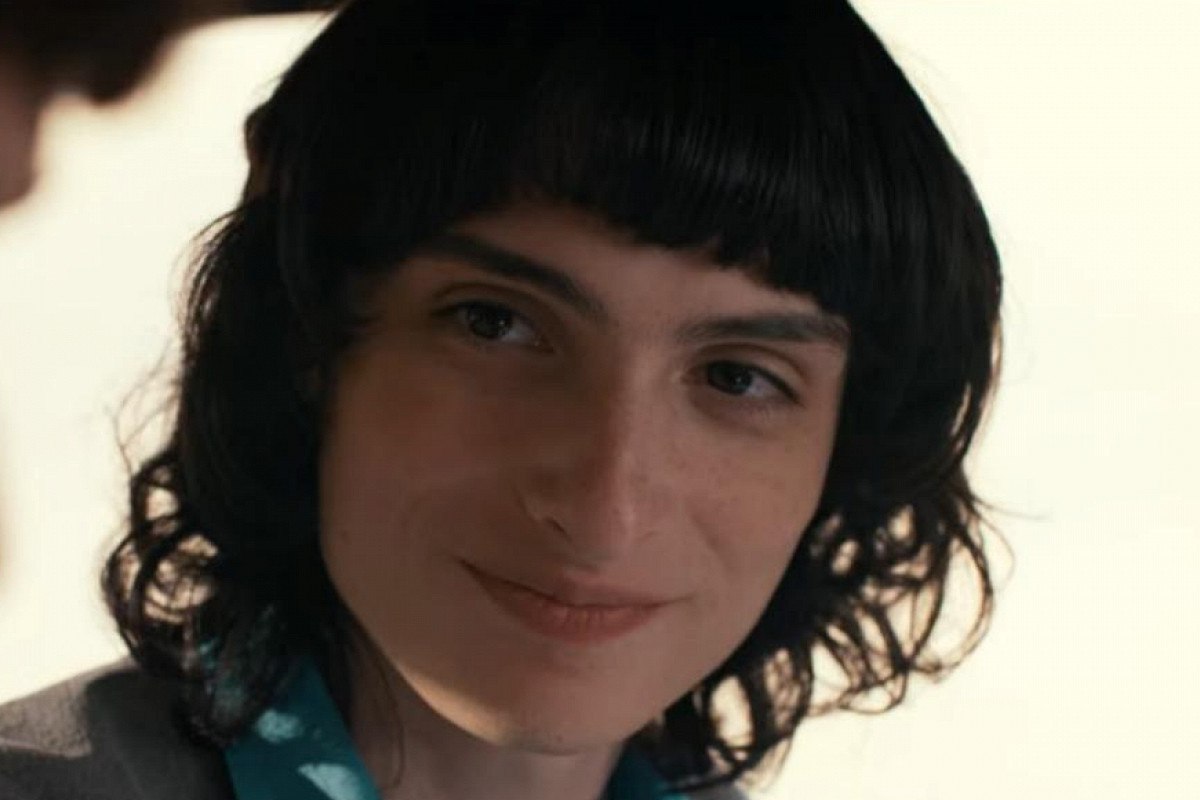 Финн Вулфхард рассказал что после завершения Очень странных дел у него нет никаких официальных планов на актерскую карьеру В 2026 году он планирует сосредоточиться на своей группе The Aubreys Я определенно хочу продолжать сниматься в кино но только в тех проектах которые мне по настоящему интересны Я вероятно немного попутешествую со своей группой в следующем году и выпущу еще один альбом У меня есть музыка которую я написал за последние два года и которую хочу записать сказал Вулфхард Последний эпизод Очень странных дел вышел 31 декабря 2025 года О том каким получился финал сериала можно прочитать в материале Афиши Daily есть спойлеры Больше новостей в Daily News