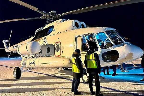 Архангельская авиация получила новый вертолет Ми-8МТВ-1 с увеличенной дальностью полета  Авиационный парк Архангельского объединённого авиаотряда пополнился новым вертолётом Ми-8МТВ-1. Машина поступила с Казанского вертолётного завода и уже прибыла на базу авиаотряда. Перелет из Казани занял всего пять часов, и теперь новый воздушный борт готов к работе. Вертолет Ми-8МТВ-1 давно зарекомендовал себя как надежная и универсальная машина. В Архангельской области его основными задачами станут участие в санитарной авиации, пассажирские перевозки и выполнение различных авиационных миссий. Новая техника усилит возможности авиаотряда и позволит эффективнее решать поставленные задачи в регионе. Главная особенность этого борта — увеличенная дальность полета. Это стало во...  Читать далее:        - подпишись  Кстати, а вы хотите чтобы на этом канале появились новости о вашей компании? Это бесплатно! Подробнее здесь: