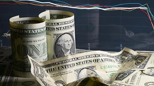 CNBC: дедолларизация в странах АСЕАН начала набирать обороты В странах Ассоциации государств Юго-Восточной Азии АСЕАН усилился тренд на дедолларизацию. Об этом сообщил канал CNBC. «Азия постепенно отходит от доллара США», — говорится в материале.