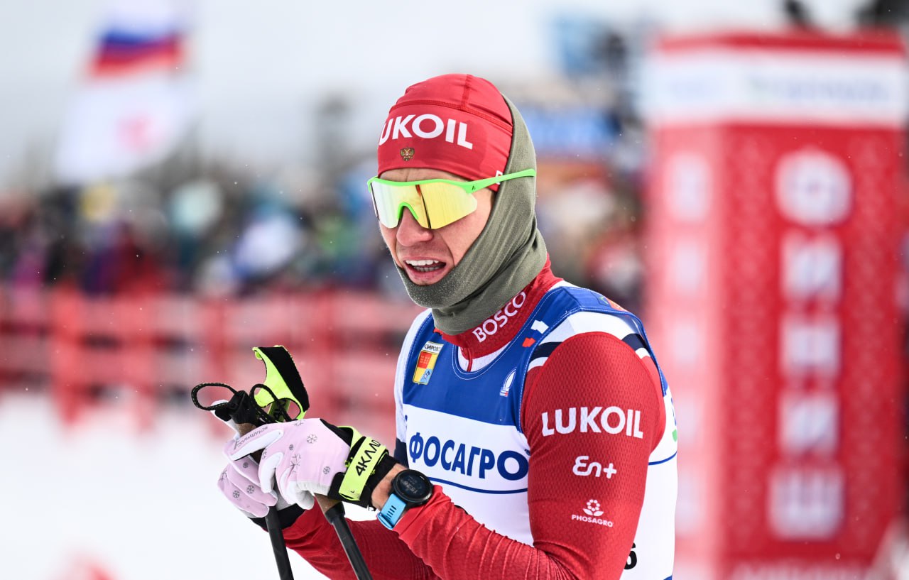 Большунов пропустит этап ФосАгро Кубка России по лыжным гонкам в Кирово Чепецке Об этом в телеграм канале сообщил журналист Матч ТВ Андрей Романов Причины не уточняются Этап пройдёт 27 и 28 декабря news matchtv РИА Новости Рамиль Ситдиков