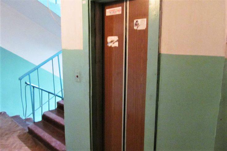 В Орловской области до конца года заменят более 320 лифтов в 90 домах В том числе лифты заменят и в Ливнах В каких домах произойдет замена пока не огласили С 2015 года в Орловской области заменили более 600 лифтов а до 2030 года предстоит заменить ещё более 840 лифтов