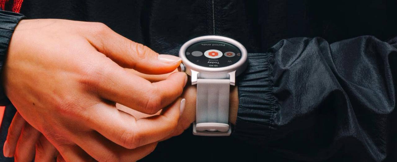 CMF представила умные часы Watch 3 Pro с автономностью до 60 дней    1,43-дюймовый AMOLED-дисплей, 466х466 пикселей, 675 нит   350 мАч  до двух недель в стандартном режиме, до 60 дней в режиме энергосбережния    Датчик пульса и SpO2   GPS, микрофон и динамики   131 спортивный режим, 120 циферблатов, три варианта корпуса    Цена — 99 евро