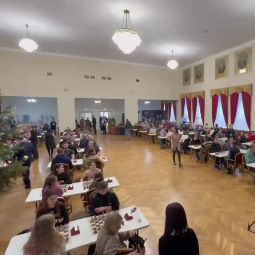 Шахматные турниры в Калуге и Калининграде: успехи и традиции