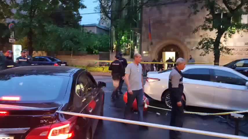 Взрыв на газозаправочной станции на трассе Севан–Ереван: повреждены автомобили, пострадавших нет