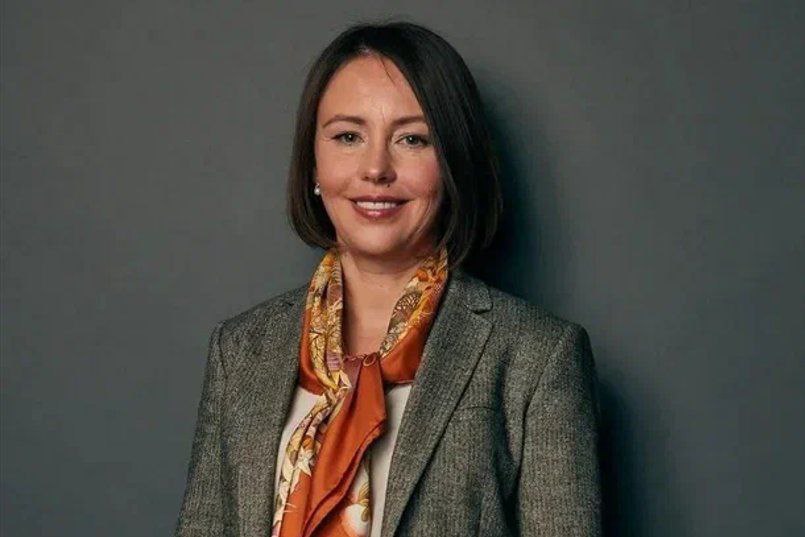 Екатерина Ярина стала финансовым директором «М.Видео-Эльдорадо» Анна Гарманова, ранее занимавшая этот пост, покинула компанию после трех лет работы. Ярина будет отвечать за управление всеми финансовыми направлениями деятельности компании, включая стратегическое и операционное планирование, контроль финансовых потоков, отчетность, а также реализацию антикризисных и трансформационных инициатив в финансовой сфере. У Яриной более чем 25-летний опыт работы финансовым директором в международных и российских компаниях: Avon, Royal Canin группа MARS , PriсeWaterhouseCooper, Japan Tabacco International, Wimm-Bill-Dann, АО ГК Черноголовка Управляющая компания . Ранее Ярина была заместителем генерального директора по операционной и финансовой деятельности ГК Simple Group. Она курировала все финансовые процессы, разработку стратегии компании, анализ потенциальных M&A сделок, отвечала за снижение общих затрат, повышение эффективности и внедрение современных ИТ систем. ™ Свободная касса