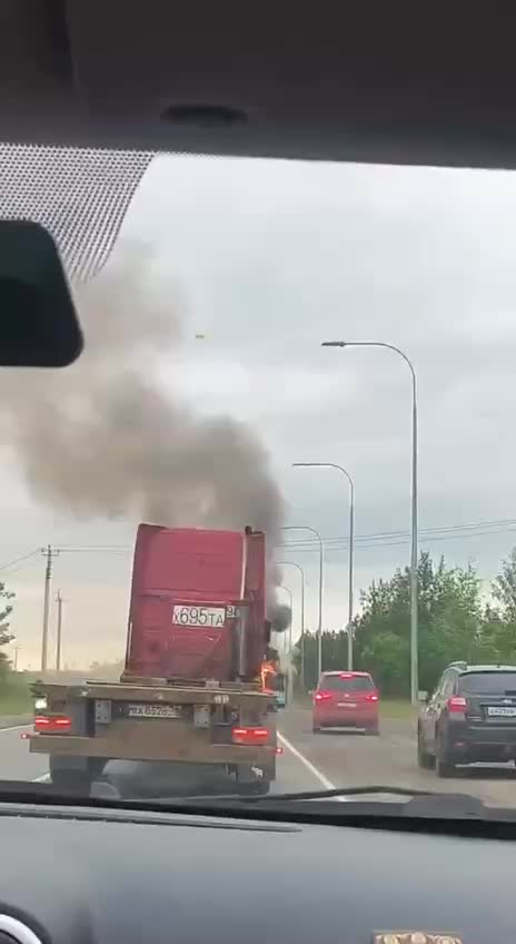 Автобус А-61 загорелся на ходу в Нижнем Новгороде, пострадавших нет