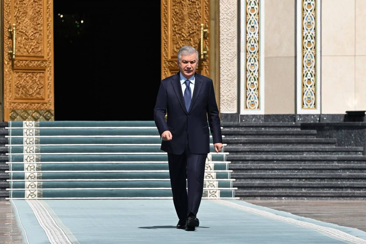 Президент Узбекистана примет участие в саммите ОТГ Президент Узбекистана Шавкат Мирзиёев 6 7 октября посетит Азербайджан с рабочим визитом Глава государства примет участие в мероприятиях очередного саммита Организации тюркских государств ОТГ которые состоятся в городе Габала kun uz ru 79573125 Официальные страницы Kun uz Telegram Facebook Instagram Youtube