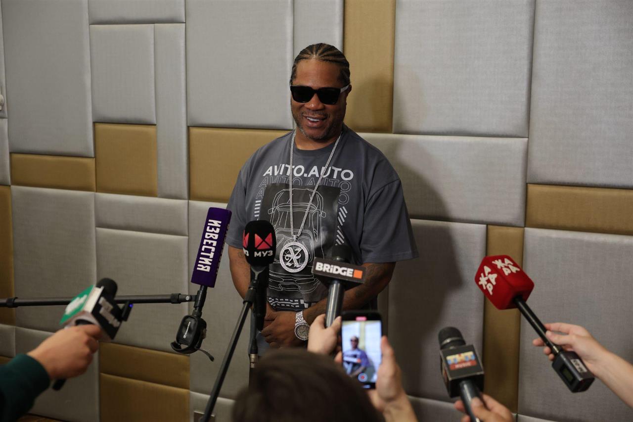 Рэпер Xzibit анонсировал сотрудничество с Авито Авто Американский рэпер Xzibit звезда культового шоу MTV Тачка на прокачку и один из символов автомобильной культуры объявил о начале сотрудничества с российским брендом Авито Авто на пресс конференции в преддверии своего выступления на фестивале Уличный драйв в Лужниках   volga news article 767121 html Фото предоставлено Авито