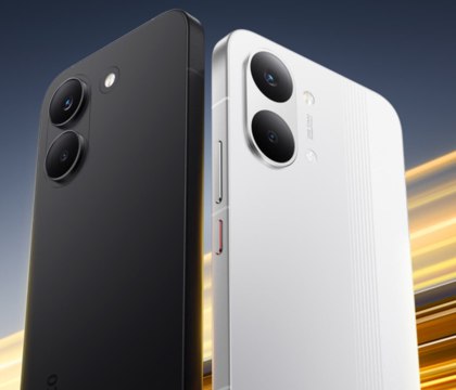 Xiaomi раскрыла дизайн конфигурации и цены смартфонов POCO X8 Pro и POCO X8 Pro Max Компания Xiaomi опубликовала на своем официальном сайте страничку посвященную смартфонам линейки POCO X8 Pro Там производитель раскрыл дизайн устройств назвал конфигурации памяти и рекомендованные розничные цены для европейского рынка Вероятно это произошло случайно так как официальная презентация линейки еще не состоялась