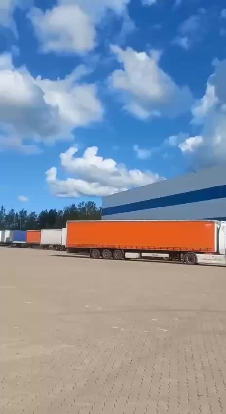 Задержка выгрузки на складе ОЗОН в Парголово: водители ждут более недели