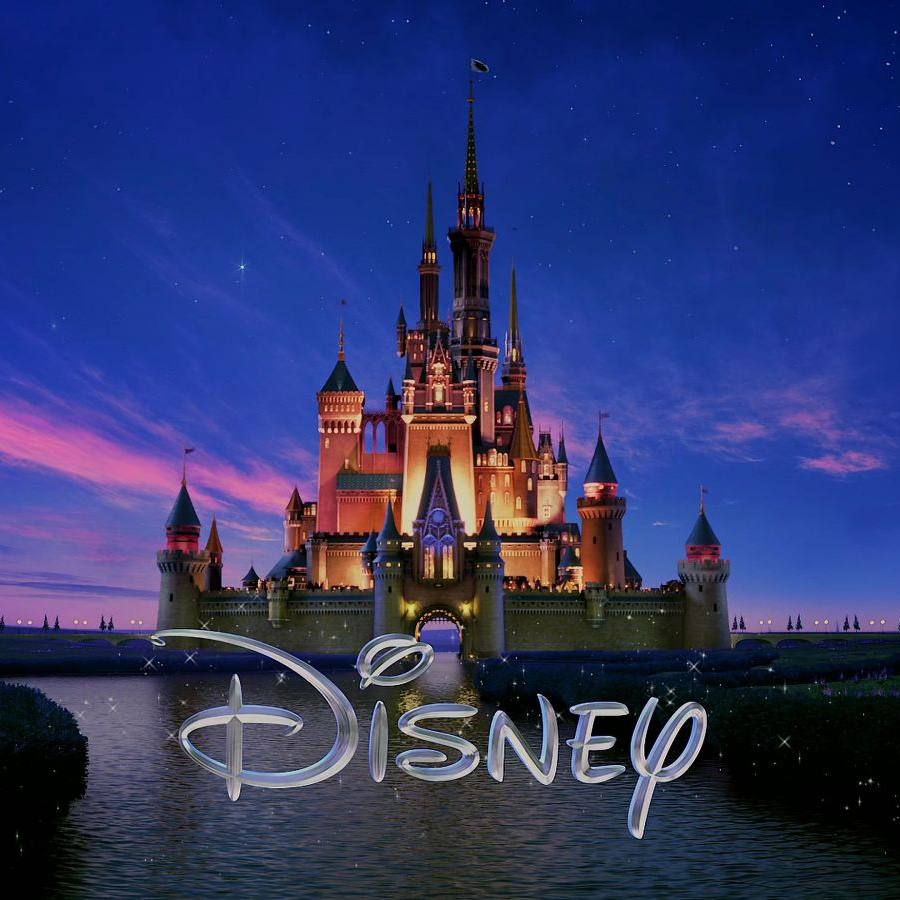 DISNEY ПРОИГРАЛ 9 ФИЛЬМОВ ЗА ГОД И дело не в пандемии это новая норма для киноиндустрии Список неудач выглядит пугающе 1 Белоснежка 270 млн и статус коммерческого провала 2 Капитан Америка Храбрый новый мир 415 млн что для блокбастера катастрофа 3 Громовержцы лучший фильм MCU за последние годы но лишь 382 млн 4 Элио провал в кинотеатрах зато неожиданный хит на Disney 5 Трон Арес 142 млн при бюджете в сотни миллионов 6 Спрингстин Избавь меня от настоящего 7 Любитель с Рами Малеком 8 Розы с Бенедиктом Камбербэтчем и Оливией Колман 9 Элла МакКей старт всего с 2 млн