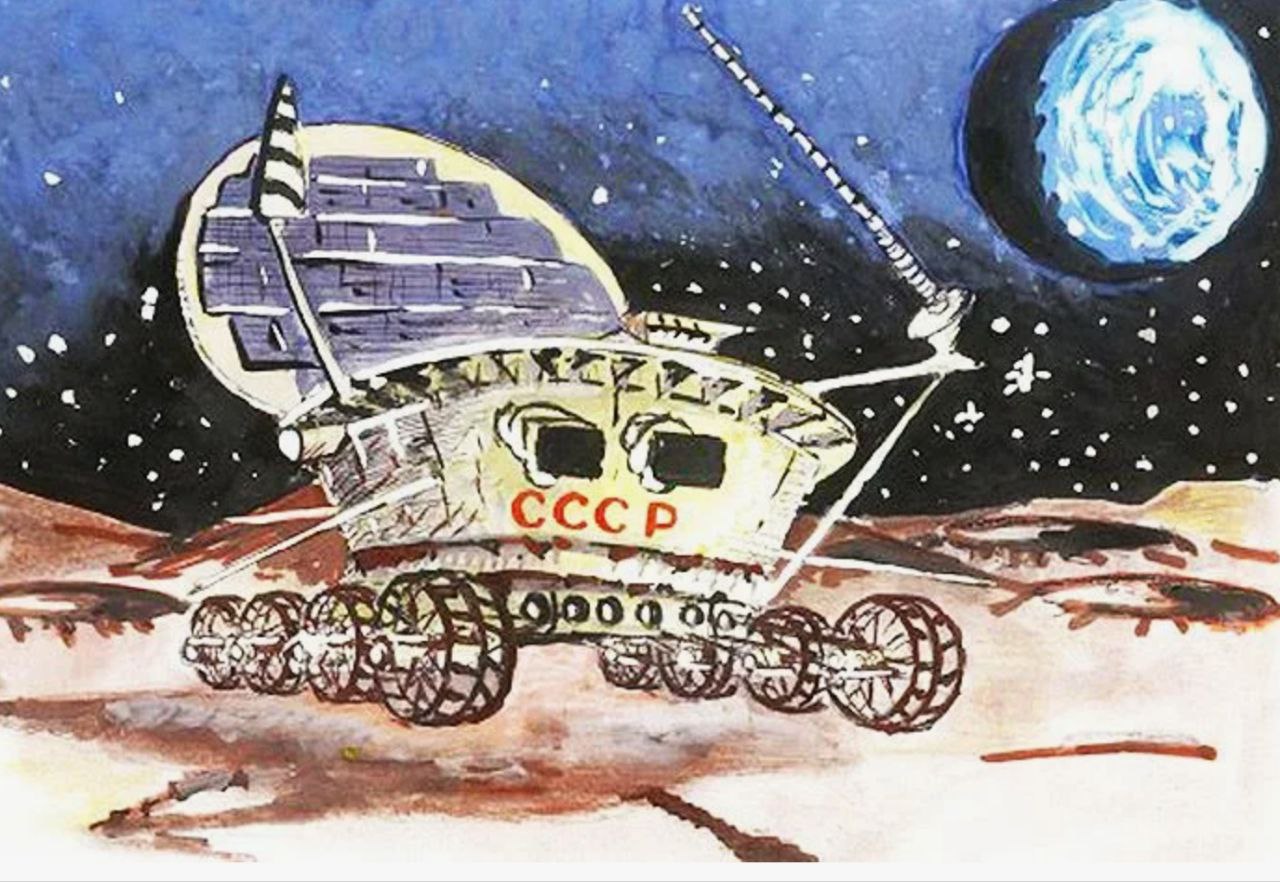 Как Луноход поздравил женщин с 8 Марта 55 лет назад станция Луна 17 доставила на поверхность Луны первый в мире планетоход Луноход 1 Целый год он проводил исследования лунного грунта и передал на Землю более 20 тысяч изображений лунной поверхности Среди них были и необычные На 8 Марта мы нарисовали луноходом восьмерку Так решили поздравить женщин которые с нами работали Заранее выбрали на Луне ровную площадку Начальство было недовольно что с ним не согласовали но все обошлось Мы приняли картинку панораму с Луны сделали из нее визиточки и подарили дамам вспоминал в интервью Родине водитель первого советского лунохода Вячеслав Довгань Сначала правда хотели нарисовать на Луне римскую цифру ХХIV потому что шел ХХIV съезд КПСС но потом решили не рисковать Вдруг не поймут эти ХХ на ха ха похожи rodinargru
