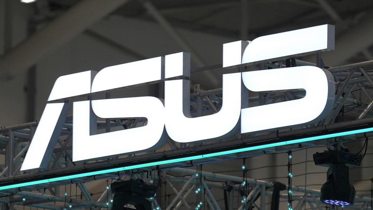 Уязвимости в Asus DriverHub позволяют выполнить произвольный код Компания Asus выпустила патчи, исправляющие две уязвимости в Asus DriverHub. В случае успешной эксплуатации эти проблемы позволяли добиться удаленного выполнения произвольного кода.