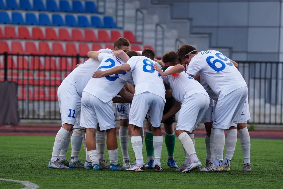 "Рязань" одержал победу над "Родиной U21" в матче 18-го тура Второй лиги     «Рязань» одержала победу над «Родиной U21»  0:2  в матче 18-го тура Второй лиги Дивизиона Б. Голы забили Шишков  26  и Мишутин  42 . После этой победы «Рязань» занимает 3-е место в таблице, «Родина U21» - 10-е. Следующую игру «Рязань» проведёт 15 августа против «Спартака» из Тамбова.  ↗  Прислать новость   Подписаться