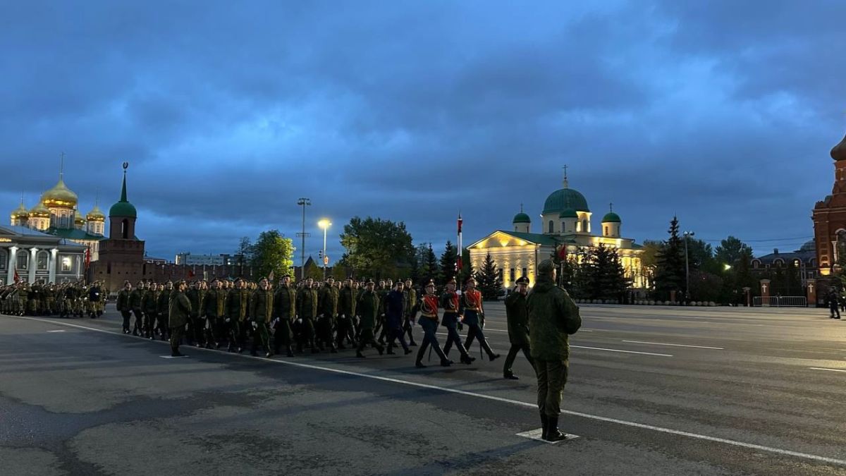 Участник парада к годовщине Победы поделился впечатлениями после репетиции 3 мая в Туле прошла вторая репетиция торжественного парада, посвящённого 80-й годовщине Победы в Великой Отечественной войне. Подробнее Тульские Известия