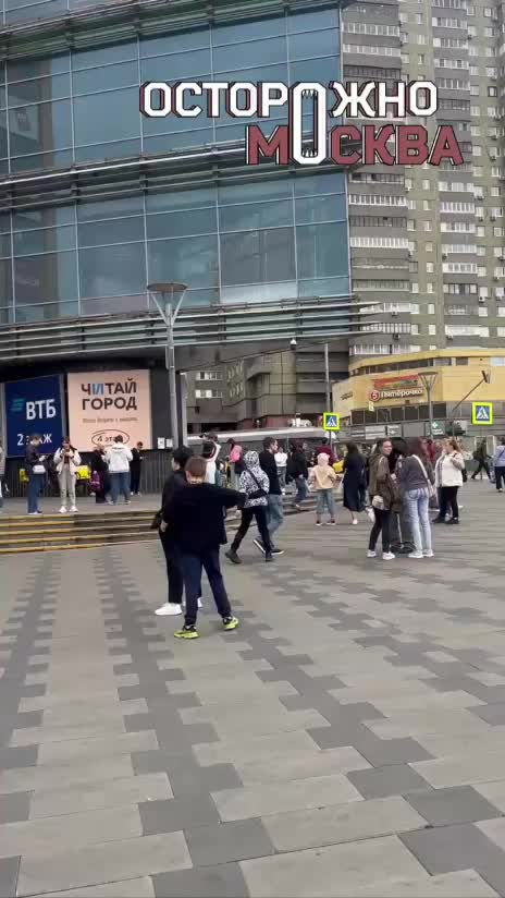 Эвакуация в ТЦ «Щука» в Москве из-за сработавшей сигнализации
