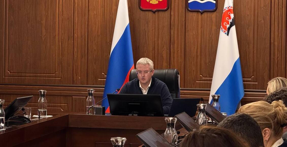 Владимир Солодов высказался против идеи полного запрета на перевозку икры Губернатор Камчатки не поддержал идею главы Россельхознадзора Сергея Данкверта ввести полный запрет на провоз красной икры в самолетах в личных целях Политик назвал такие меры невозможными Нажмите для подробностей   kam24 ru news main 20250917 120848 html utm source telegram utm medium messenger
