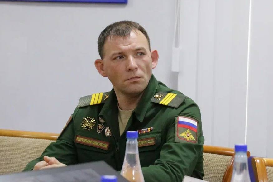 Когда решения должны работать а не лежать на бумаге В Башкортостане продолжается работа Центра политических компетенций площадки филиала Высшей партийной школы Здесь муниципальные депутаты встречаются чтобы разбирать реальные ситуации с мест и делиться тем что уже доказано на практике Говорили о том что чаще всего стоит за обращениями жителей как выстраивать диалог с администрацией и какие инструменты действительно помогают добиваться результата Самое ценное для участников возможность сверить свои решения с опытом коллег и наставников которые уже проходили похожие задачи Более подробно в материале по ссылке ЕРРБ ВПШ erbashkortostan