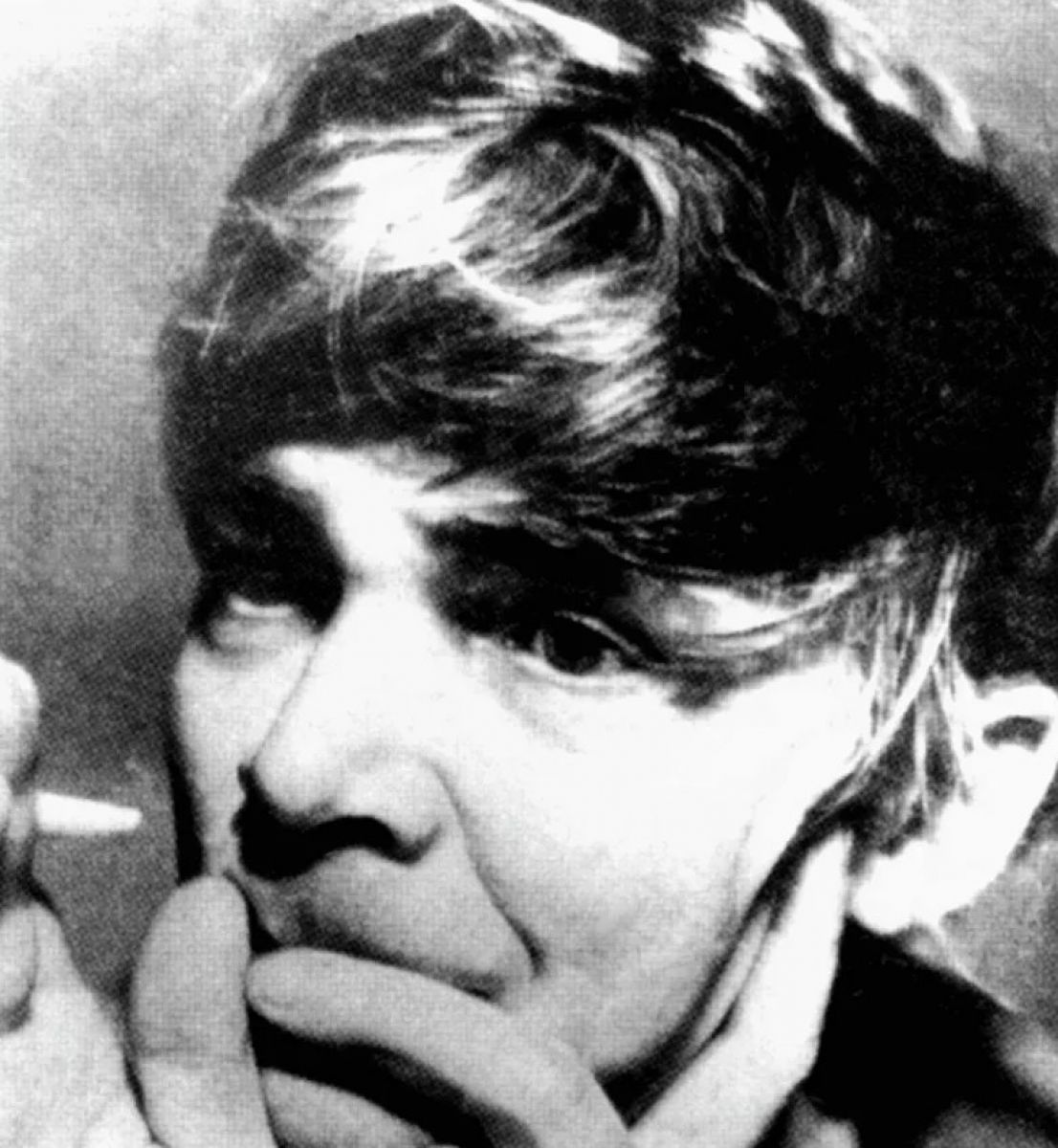 Владимирская епархия жестко раскритиковала творчество и личность Венедикта Ерофеева newsvladimir ru fn 1718978 html Владимирская епархия посчитала необходимым выразить свою принципиальную позицию по поводу личности и творчества писателя Венедикта Ерофеева В заявлении митрополии отмечено что в последнее время общественные деятели и СМИ в регионе романтизируют и героизируют Веничку Всех причастных призывают воздержаться от этого потому что его творчество несет в себе деструктивный заряд пагубный для личности и общества Прислать новость Подписаться