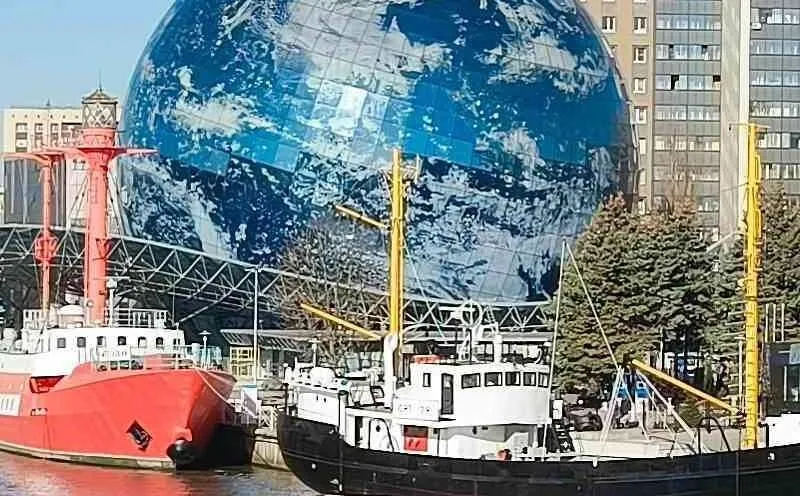 Туристы пожаловались на трудности с посещением нового корпуса Планета Океан Музея Мирового океана в Калининграде