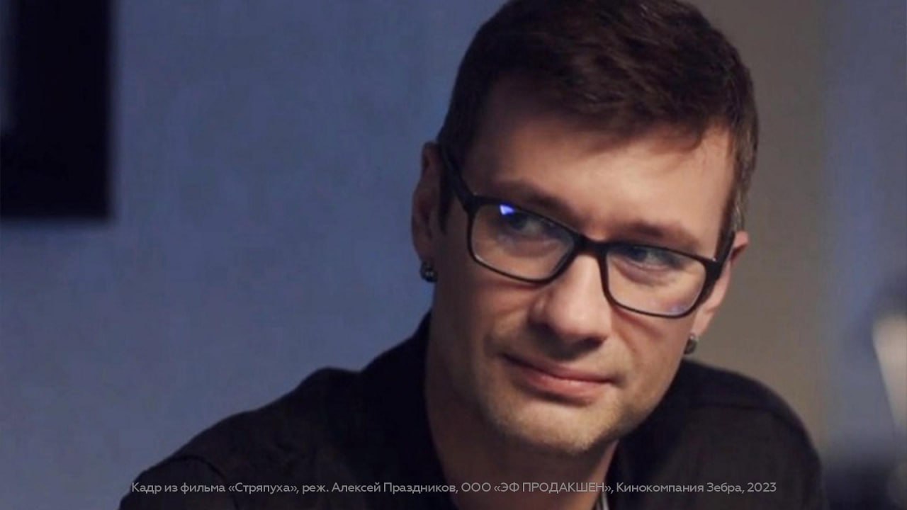 Актера Владимира Колганова задержанного по делу об изготовлении и распространении детской порнографии арестовали на два месяца По данным МВД вместе с напарником Колганов с 2015 года снимал порно с участием детей Младшему ребенку на тот момент был один год а старшему два Видео мужчины размещали в соцсетях на зарубежных сайтах и в даркнете Во время обыска у подозреваемых нашли цифровые носители с доказательствами 47 летний Колганов известен по ролям в сериалах Улицы разбитых фонарей Морские дьяволы Невский Тайны следствия и Убойная сила Подписаться на НТВ Петербург Буст канала