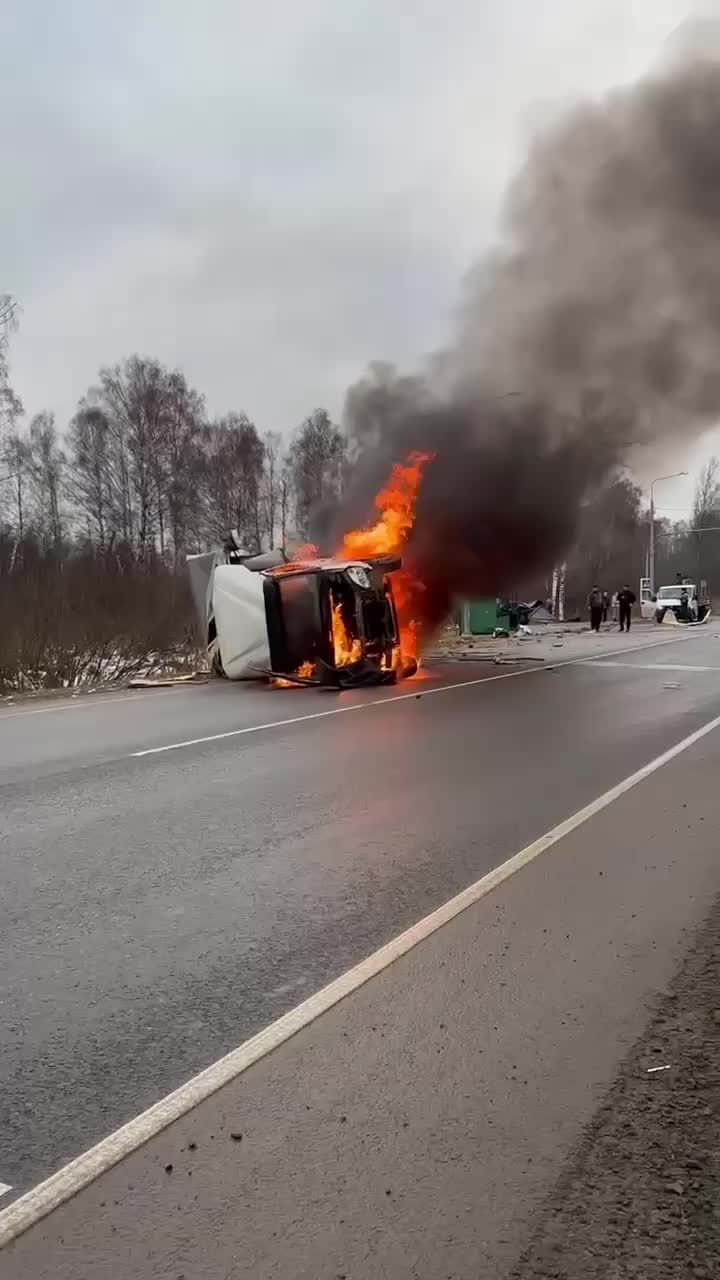 В Краснодаре ликвидирован пожар в автобусе 'Газель'