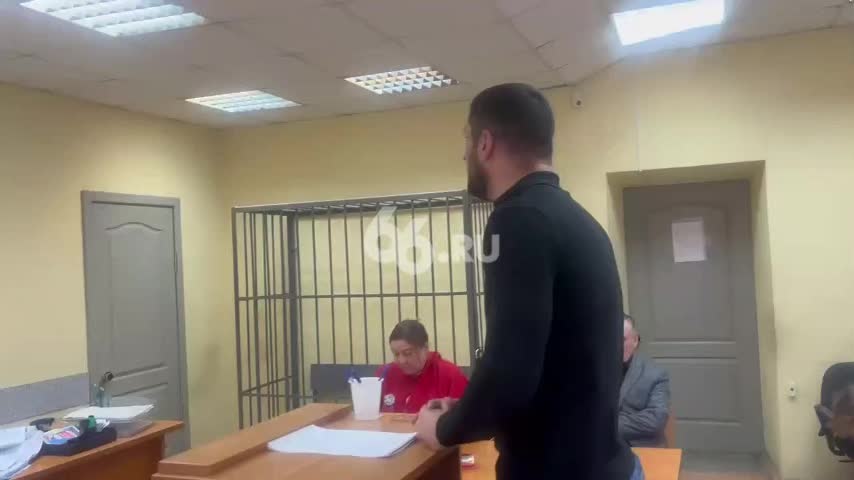 Гособвинитель запросил 4 года колонии для Романа Штадлера за стрельбу у храма в Екатеринбурге