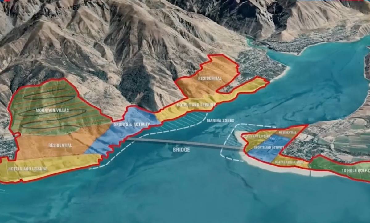 В Ташкентской области одобрили проект всесезонного курорта Sea Breeze Uzbekistan. Он разместится на 577 гектарах в Бостанлыкском районе. Земля сдаётся инвестору в аренду на 25 лет, стоимость проекта — $5 миллиардов. Среди ключевых условий: Сброс стоков в Чарвак — под строгим запретом Все решения — только при согласовании с Генпрокуратурой и Минэкологии При нарушениях проект будет остановлен, договор аннулирован Зелёные насаждения сохранят, пересадка — только с учётом экозначимости Очистные сооружения — за счёт инвестора .uz Подписаться