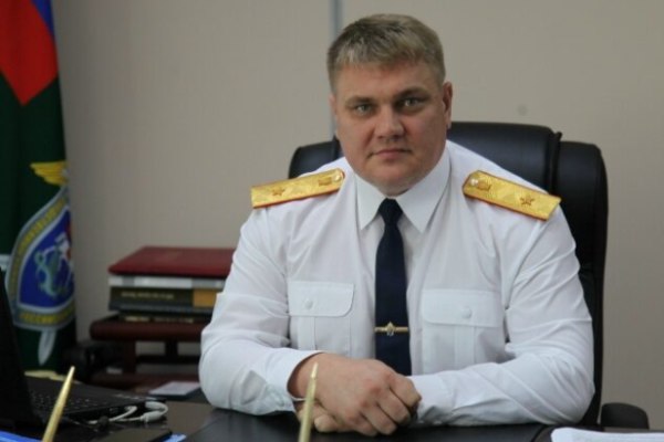 Андрей Исаев Качество следствия улучшилось в разы В этом году Следственный комитет России отмечает пятнадцатилетие независимости Жителям Коми эти годы запомнились возбуждением и расследованием множества резонансных уголовных дел Вот лишь некоторые расследование преступлений ифовской логиновской и пичугинской преступных группировок прогремевшее на всю страну дело Гайзера Было и множество других   komiinform ru news 290408