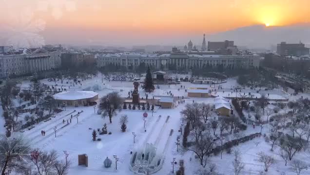Ледовый городок в Забайкалье: сказочные горки и резиденция Деда Мороза