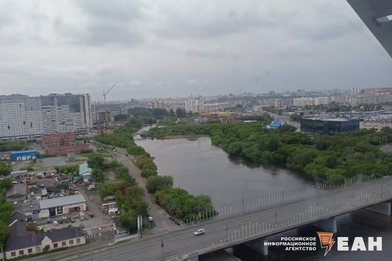 Новый цех Союзпищепрома построят в центре Челябинска Проект получил положительное заключение экспертизы Здание построят в Центральном районе на Свердловском проспекте 40А Ранее в компании сообщали о планах по открытию новых цехов по производству растительных напитков и подсолнечного масла Подписаться на канал ЕАН Челябинск