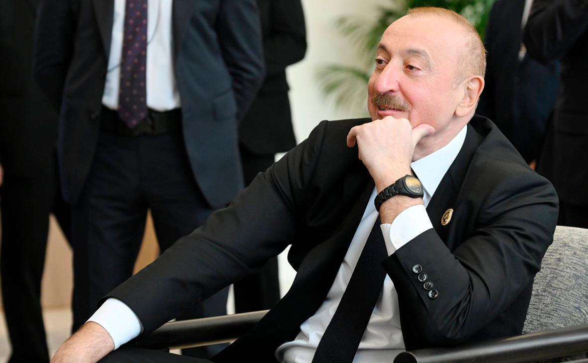 Алиев прибыл с рабочим визитом в Вашингтон Президент Азербайджана Ильхам Алиев прибыл с рабочим визитом в Вашингтон для участия в первом заседании Совета мира по Газе Об этом сообщается на сайте главы государства пишет tass ru   telegra ph Aliev pribyl s rabochim vizitom v Vashington 02 19