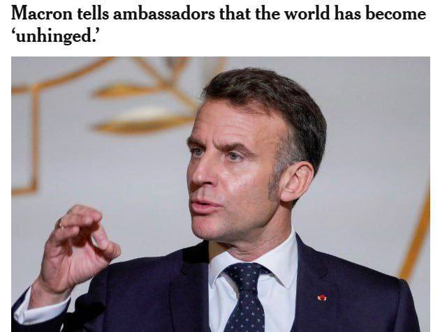 Макрон обвинил США Россию и Китай в попытке перераспределить глобальное влияние Международная система утратила управляемость NYT Остановись мгновение ты прекрасно Глупость конечно несусветная вся эта прекраснодушная мифология что однажды 70 лет назад договорившись всё останется как есть что бы ЕС и США не делали Статус кво будет заморожено в вечности Возникновение таких иллюзий результат смысловой деградации западных элит А вот беспокойство предсказуемо Европе и Макрону лично нужно будет что то делать а не восседать на пьедестале мнимого спокойствия рассчитывая что остальные игроки не шелохнуться со своих позиций куда их определили несколько десятилетий назад sobolevtam