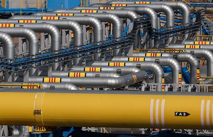 Объем торгов газом на Санкт Петербургской международной товарно сырьевой бирже в сентябре 2025 года составил 1 426 млрд кубометров что в семь раз больше чем годом ранее 208 млн куб