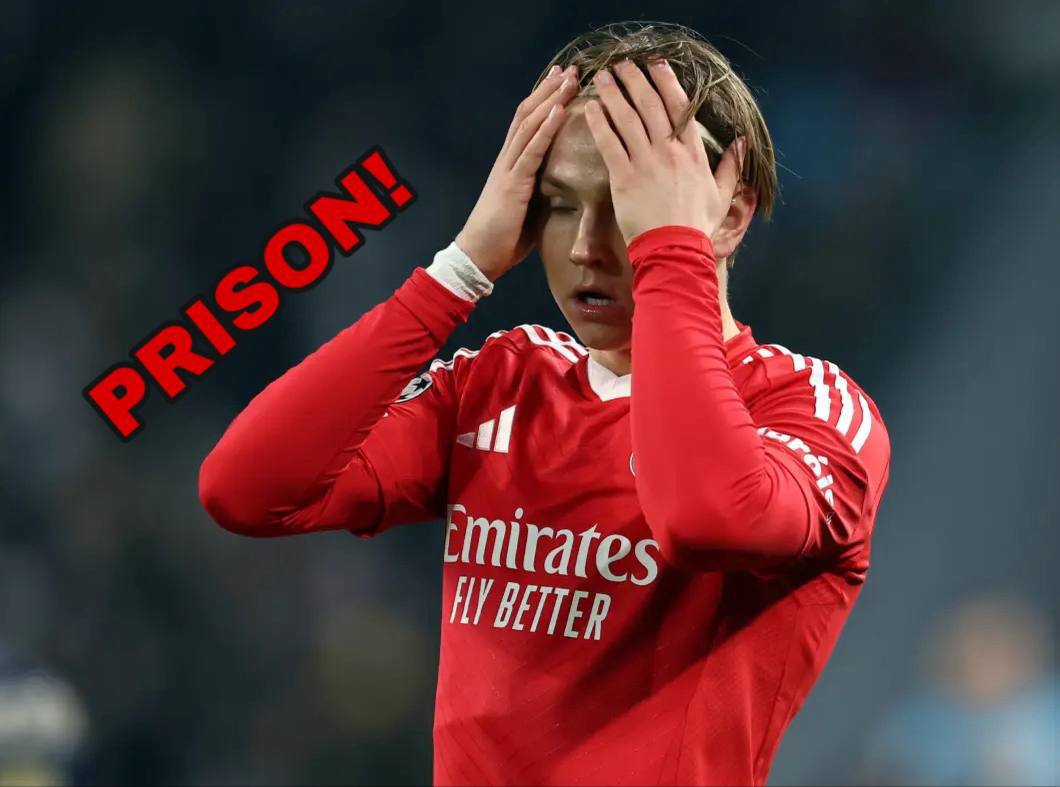 Игрок Бенфики распространял детское порно ему грозит до 6 лет тюрьмы в Норвегии 21 летний Шельдеруп отправлял другу интимные видео с несовершеннолетними девушками когда выступал за датский Норшелланн два года назад Футболист уже признался в содеянном в соцсетях и готов понести наказание 6 летний срок заключения Молодой норвежец рассказал что не осознавал важности содержимого этого ролика но быстро его удалил Сейчас нападающий готовится к вызову в сборную Норвегии где будет играть с Холландом Серлотом и другими однако допускает любое развитие событий вплоть до отчисления из команды Это далеко не первый случай в этом году когда молодых игроков подозревают в распространении порно с несовершеннолетним весной под подозрение пал Асенсио из Реала и его партнеры по мадридской Кастилье В дальнейшем суд оправдал защитника Немедля подписывайся на Карпа в Max