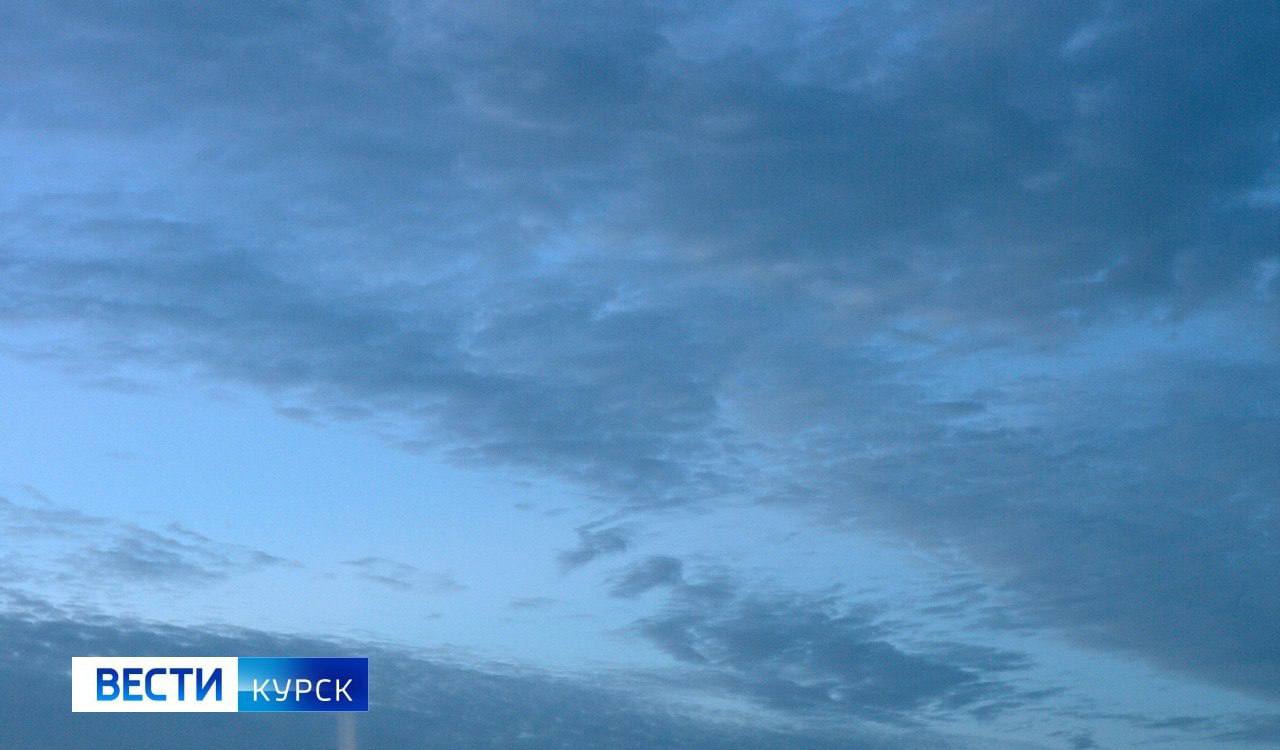 Поселок Коммунар Беловского района — под опасностью атаки FPV-дронов ВСУ     Об этом сообщил глава района Николай Волобуев.  — Соблюдайте меры предосторожности! Передвигаться в данный момент очень опасно. По возможности оставайтесь дома.    Вести-Курск. Только проверенная информация       Прислать новость