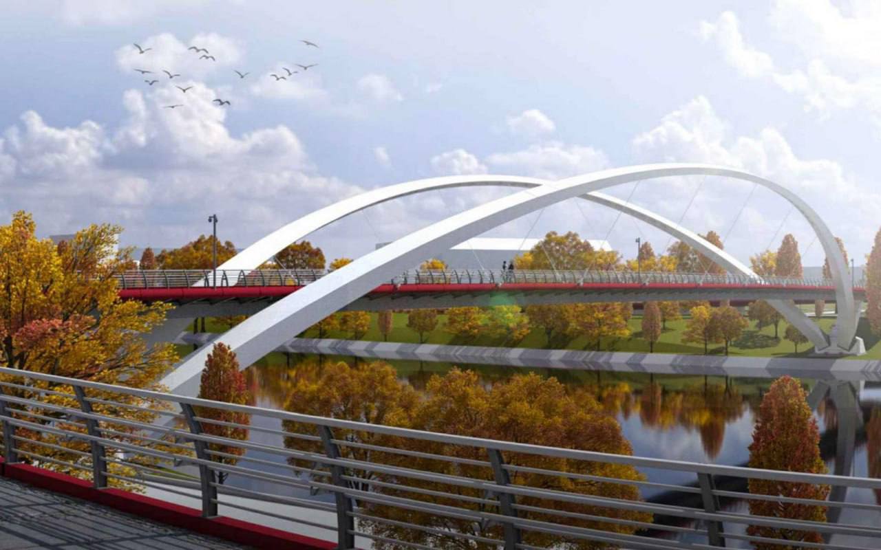 С 2011 года в столице возвели 37 автомобильных и пять пешеходных мостов сообщил Сергей Собянин Многие из них стали визитными карточками своих районов Например Гагаринский мост с арками алого цвета визуальный символ районов Хорошево Мневники и Филевский Парк А новый мост через Водоотводный канал теперь часть живописного прогулочного маршрута В этом году открыли три автодорожных моста Ко Дню города запустили движение по мосту Академика Королева который связал Шелепихинскую набережную с Филевской поймой и Национальным космическим центром Еще два моста построили в рамках продления ул Мосфильмовская с них открывается живописный вид на ландшафтный заказник и прилегающую территорию Также в начале года был открыт велопешеходный мост в Нагатинском Затоне Сейчас строятся еще три моста через Москву реку Подпишись на Агентство Москва Мы в МАХ