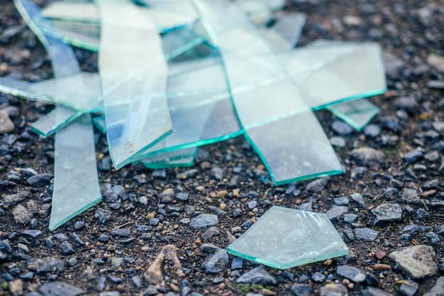 Школа атакована дронами ВСУ во время уроков в Каменке Днепровской В Каменке Днепровской зафиксирована серия атак БпЛА ВСУ Один из трех дронов попал в школу во время учебных занятий Ранее сообщалось об атаке на местную подстанцию В 14 55 три беспилотника квадрокоптерного типа атаковали СОШ 1 города Каменка Днепровская В тот момент в учебном заведении находились 15 учеников и 10 учителей В результате атаки поврежден автомобиль охраны в здании выбиты стекла К счастью никто не пострадал сообщили в администрации муниципального округа Атака продолжается и в настоящее время наблюдается высокая активность беспилотников противника Подписывайтесь на Запорожский вестник в MAX Telegram и ВКонтакте и делитесь с близкими