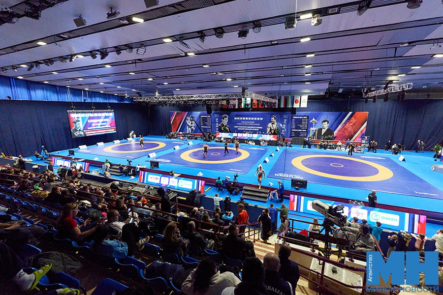 Белорусы завоевали более 20 медалей турнира по вольной борьбе памяти Андрея Медведя Во Дворце спорта завершился 55 й международный турнир Гран при по вольной борьбе Участие в традиционных соревнованиях приняли более 300 спортсменов из 14 стран Минск Новости MINSKNEWS BY Telegram Viber FB VK Inst TikTok YouTube