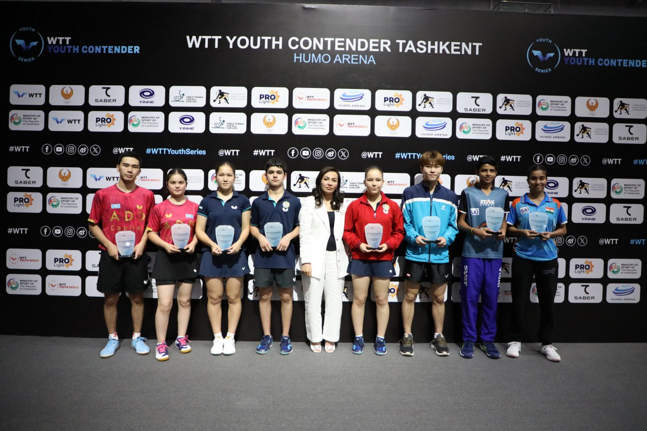 Теннисисты из Узбекистана завоевали еще 2 медали на турнире "Youth Contender" в Ташкенте. В возрастной категории до 15 лет Аделина Хасановa одолела в финале Хонг Ан Ли из Малайзии и получила золото. Сборная также взяла серебро в миксте среди участников до 19 лет, сообщает НОК РУз.