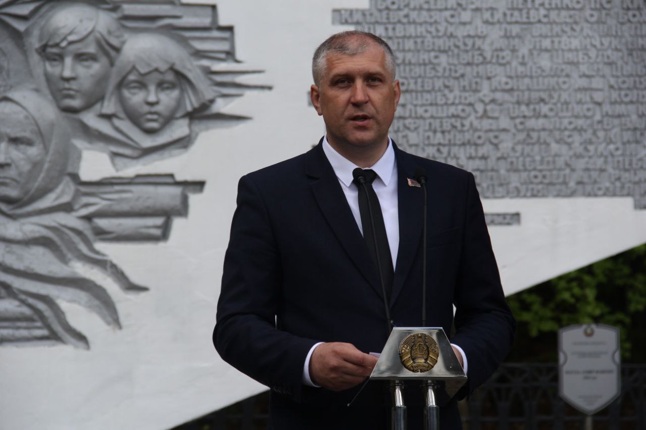 Виталий Кулак назначен заместителем Министра сельского хозяйства и продовольствия – «Пул Первого»   До этого занимал должность председателя Каменецкого райисполкома.  #1регион   Больше новостей с