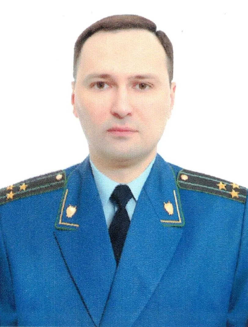 Прокурором Воронежа стал Алексей Дмитриев Приказом Генерального прокурора Российской Федерации от 24 апреля на должность прокурора Воронежа был назначен старший советник юстиции Алексей Дмитриев Одновременно его освободили от должность прокурора Коминтерновского района Воронежа Мы в Мах
