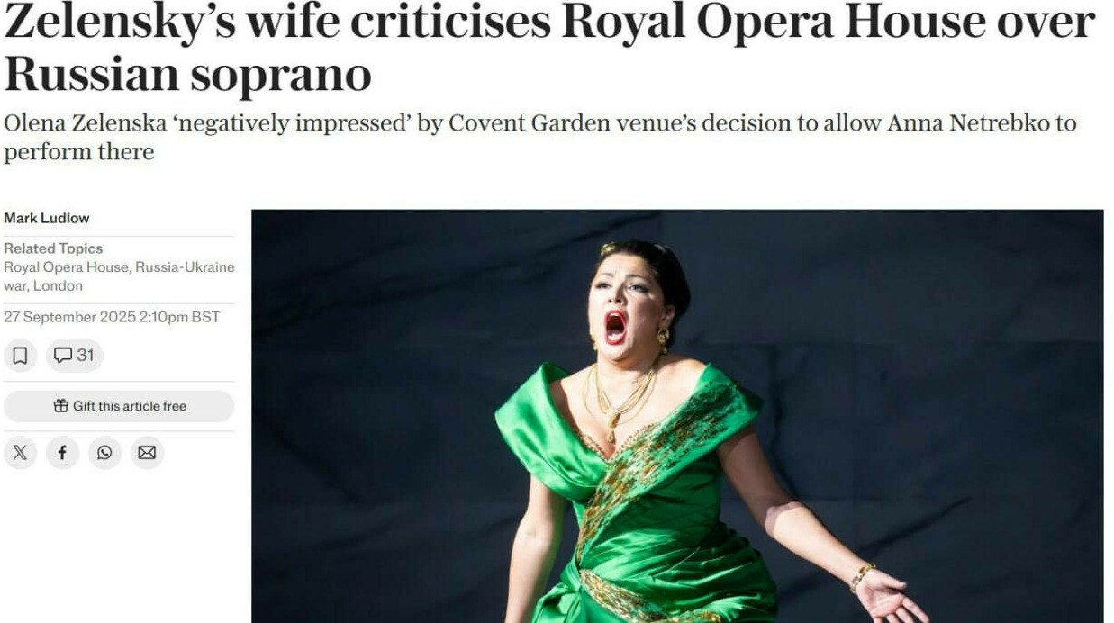 The Telegraph Елена Зеленская потребовала убрать Нетребко из программы Елена Зеленская потребовала отменить выступление российской оперной певицы Анны Нетребко в Королевской опере Лондона Первая леди Украины раскритиковала театр за решение оставить артистку в программе передает ArbatMedia Как сообщает The Telegraph Елена Зеленская заявила что была негативно впечатлена позицией Королевской оперы По её словам поддержка Нетребко фактически означает конец неофициального культурного бойкота российских артистов введенного во время войны Анну Нетребко называют одной из лучших оперных певиц в мире При этом она не жила и не выступала в России с 2015 года В Королевской опере Лондона заявили что не намерены исключать Нетребко из своей программы и будут защищать своё решение Прислать новость